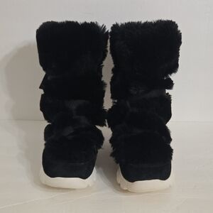 UGG Black Faux Fur Winter Boots with White Sole - Sz 9.5